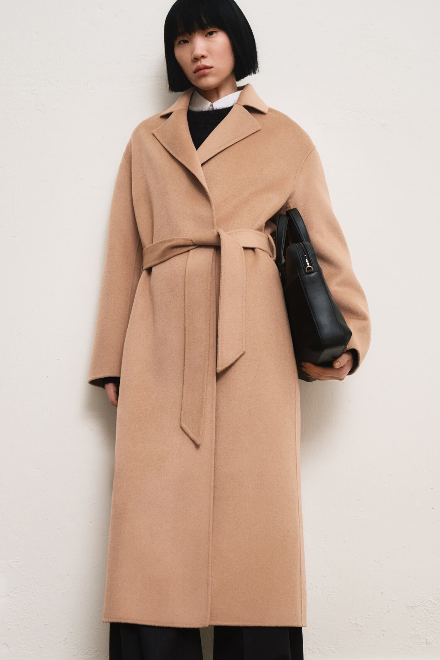 FilippaK AW25 2x3 PRE Wardrobe 01 Timeless Business